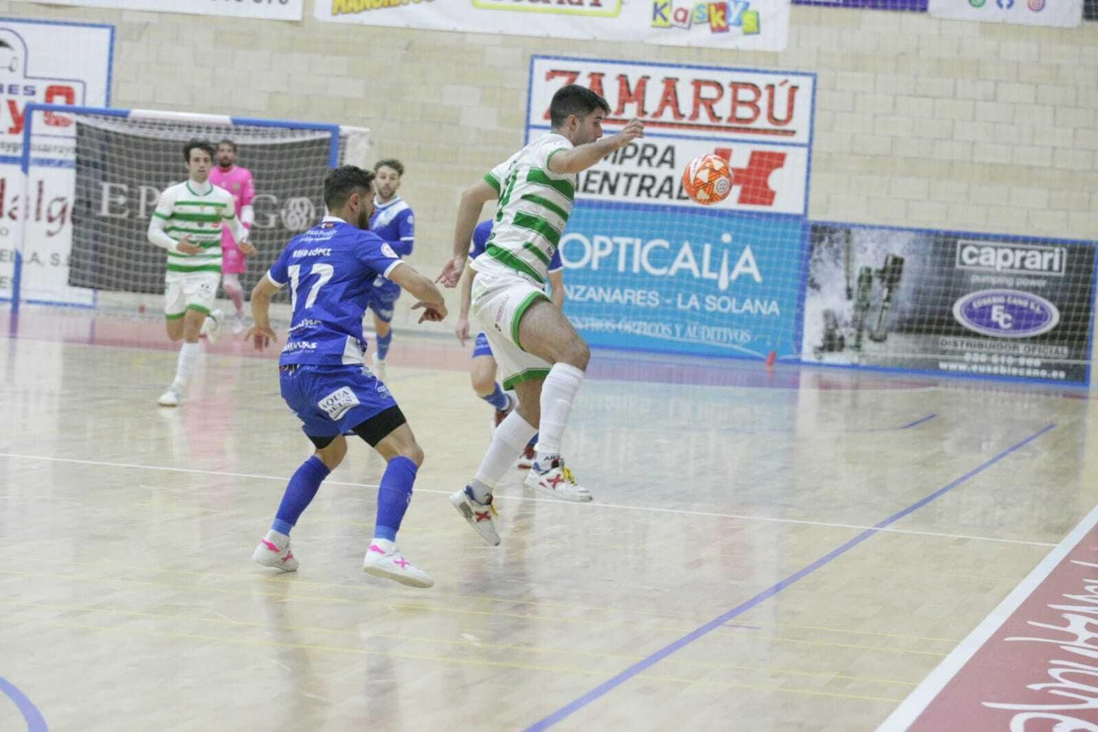 La victoria del Córdoba Futsal ante el Manzanares, en imágenes