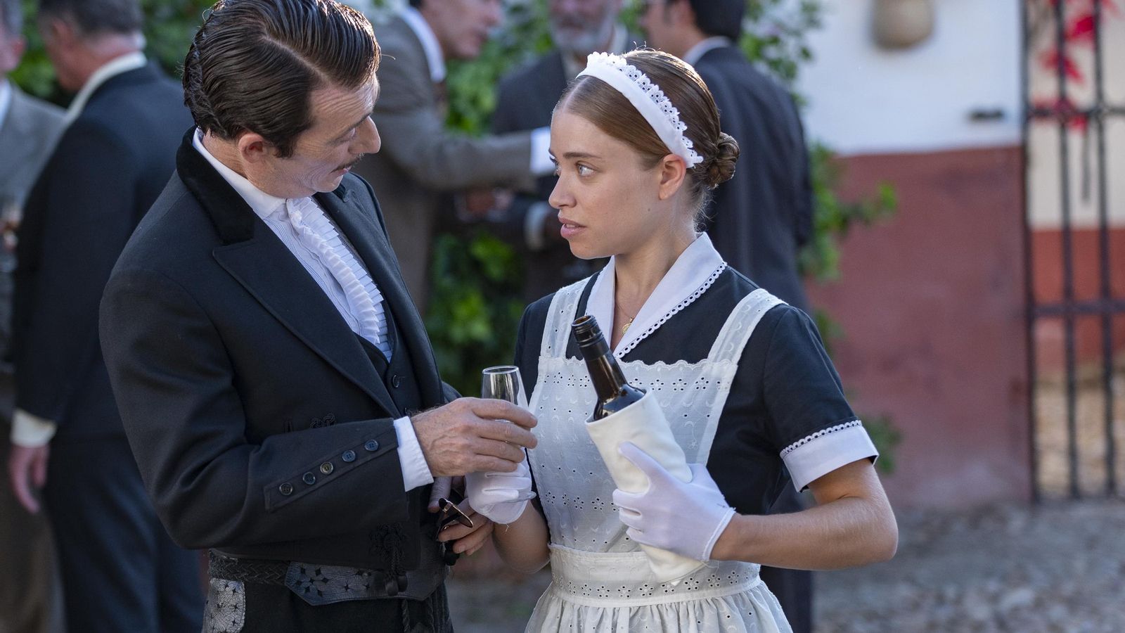 Una de las escenas de la serie 'El Marqués'.