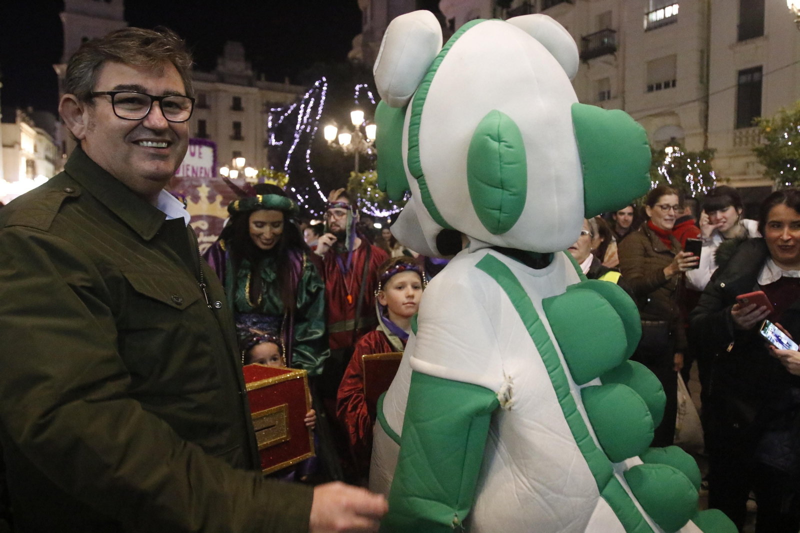 El Córdoba CF y las carteras reales del Cristo de Gracia, en imágenes