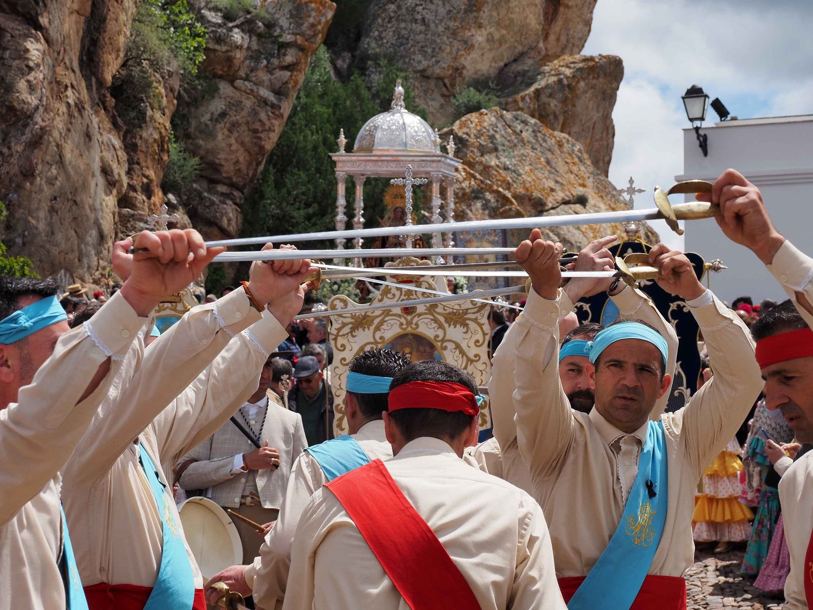 Las mejores imágenes de la Romería de la Virgen de la Peña 2022