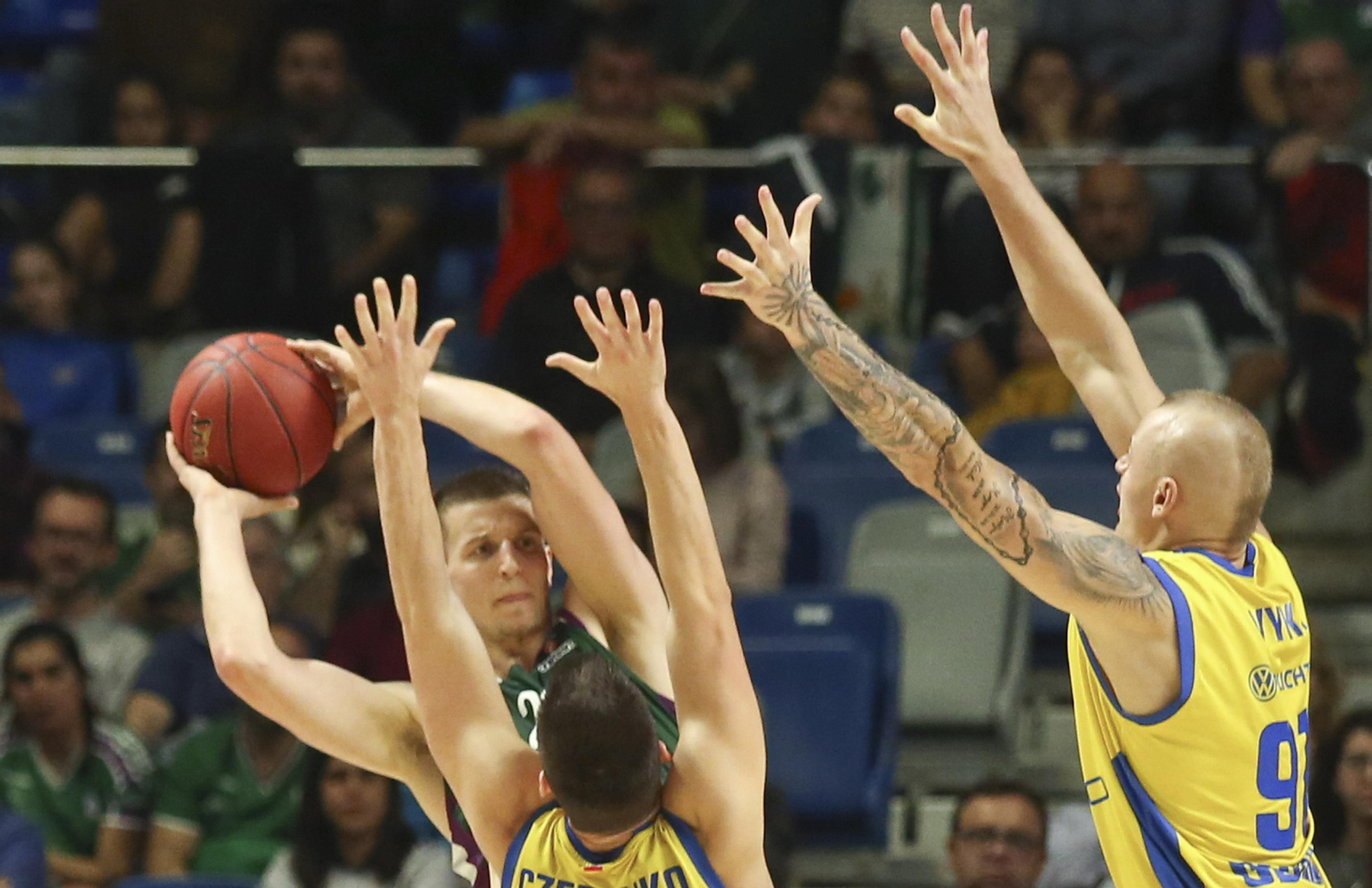 Las fotos del Unicaja - Asecco Gdynia