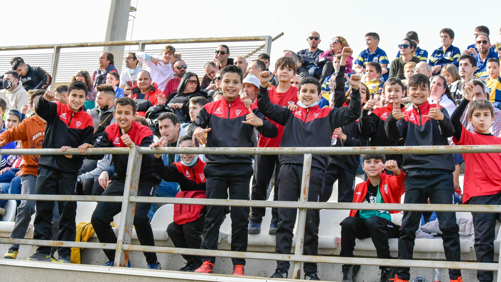 Las mejores fotos del Algeciras CF - Linares Deportivo