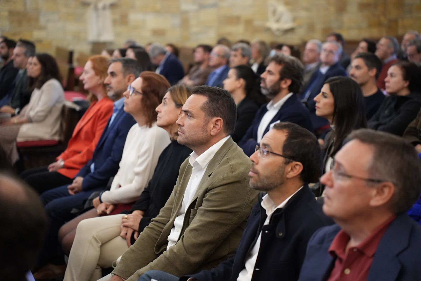 La festividad del patrón de la Facultad de Ciencias de Córdoba, San Alberto Magno, en imágenes