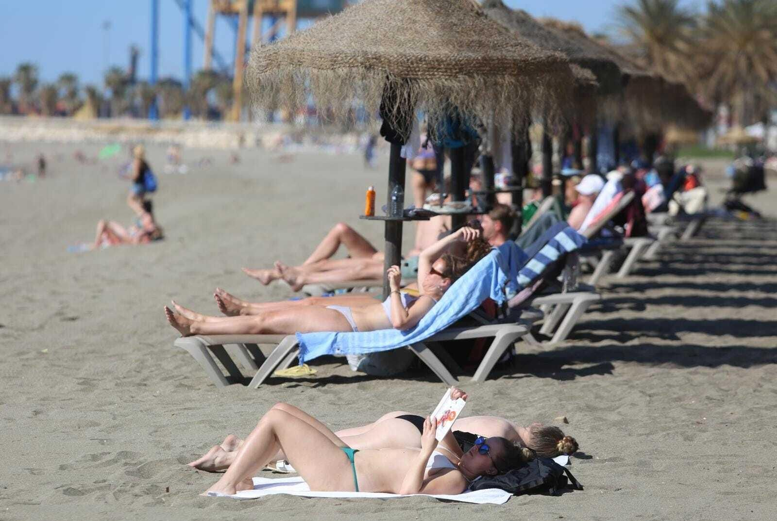 Ya es 'verano' en Málaga: las fotos del adelanto estival
