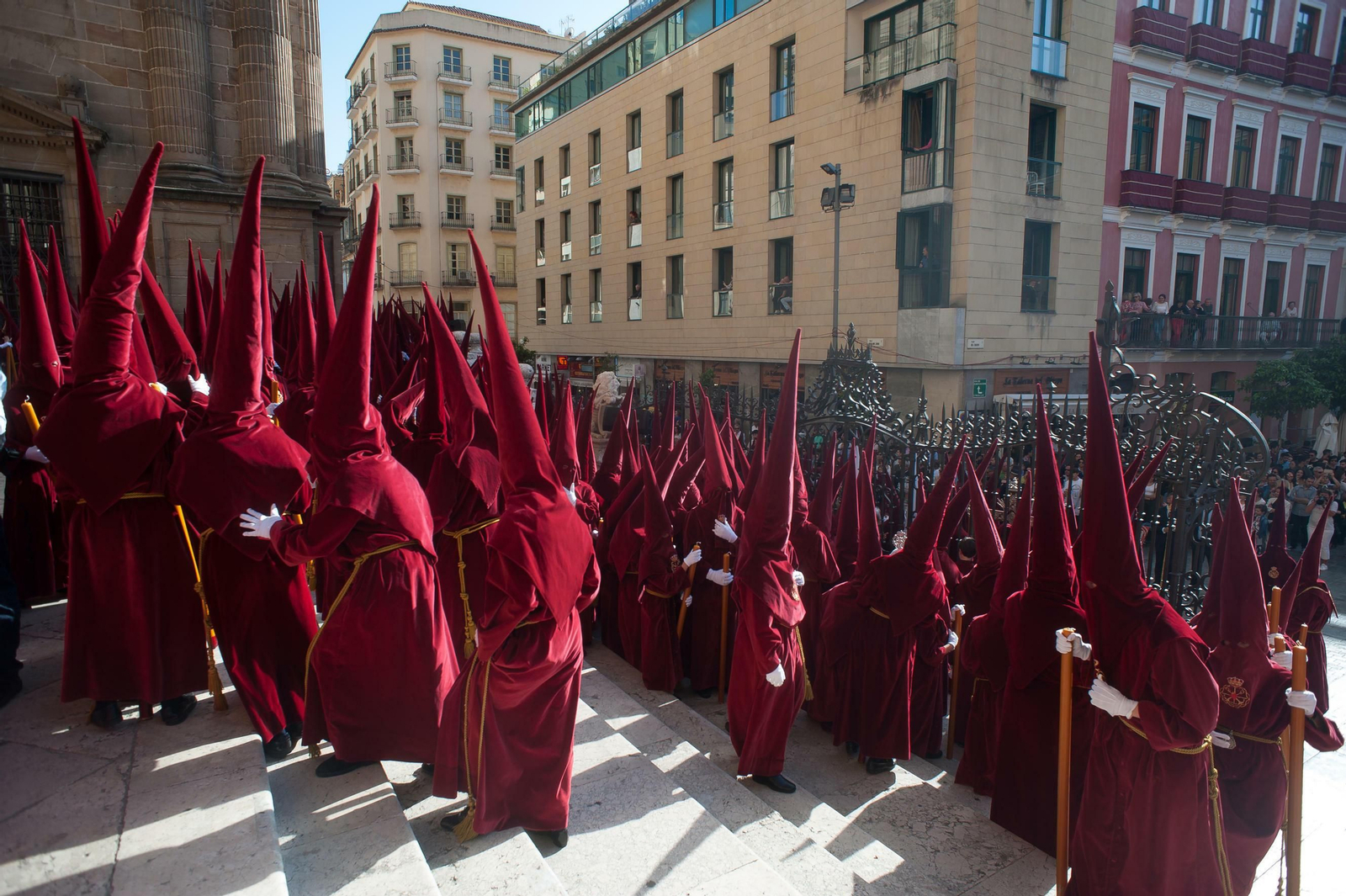 Las fotos de Estudiantes en el Lunes Santo en Málaga