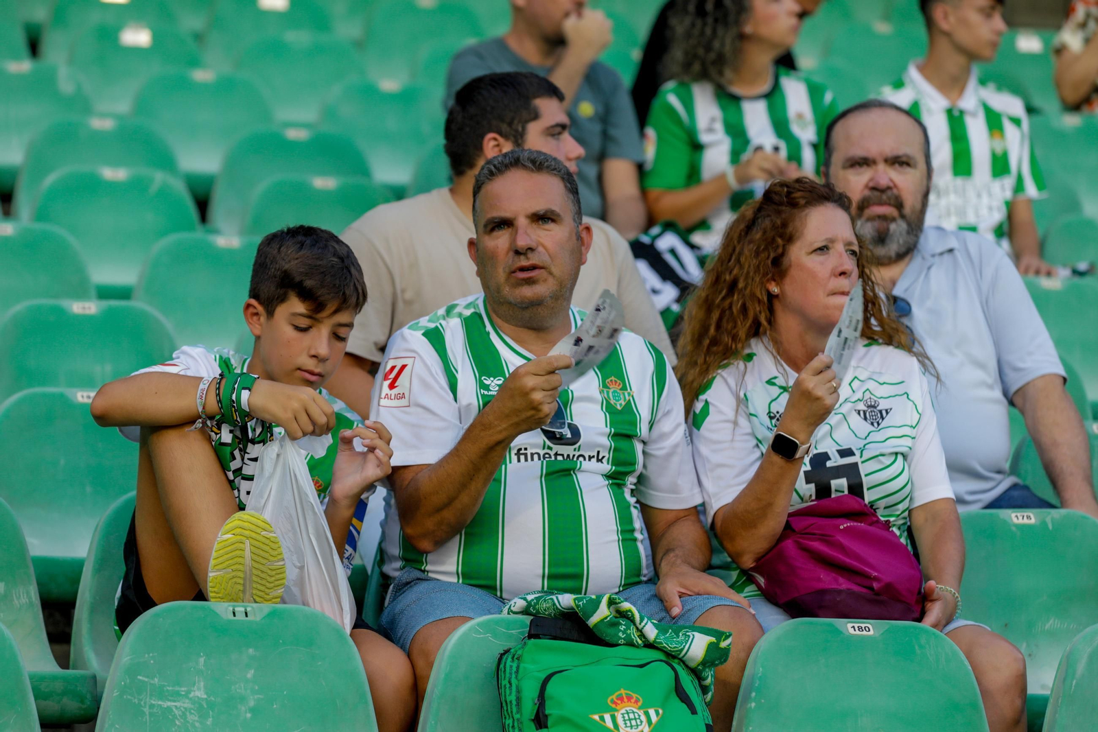 Búscate en el partido Real Betis - Kryvbas
