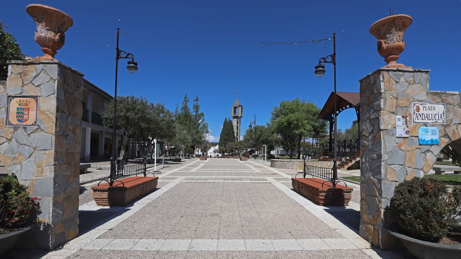 Fotos del confinamiento por el estado de alarma en Castellar