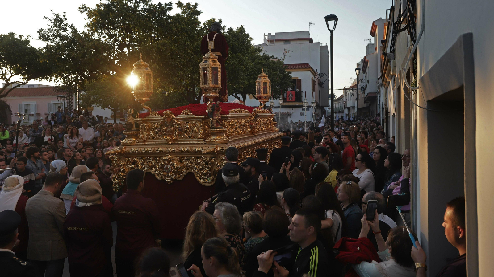 Imágenes del Martes Santo en Algeciras