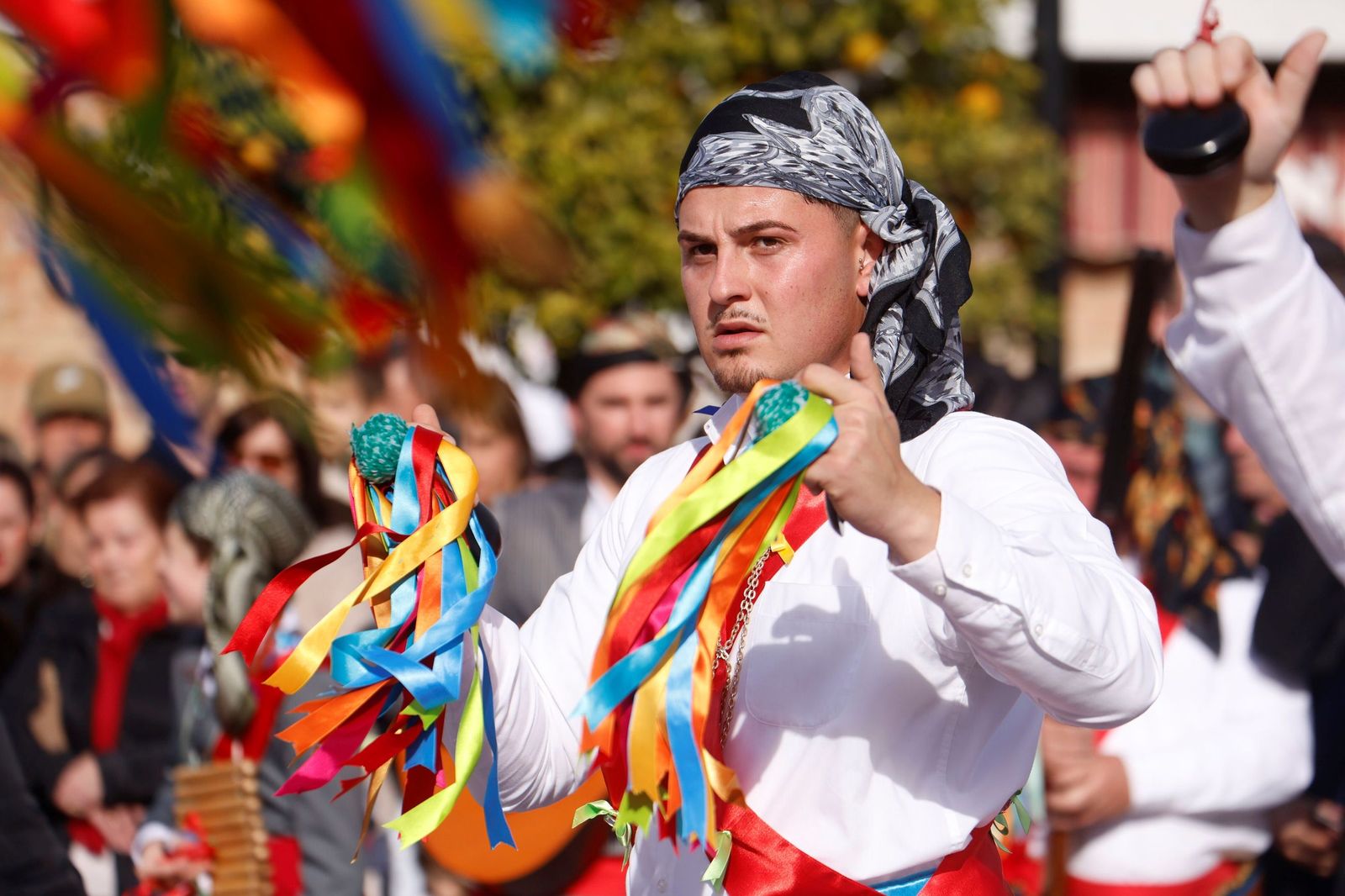 Las mejores imágenes de la Danza de los Locos y el Baile del Oso de Fuente Carreteros