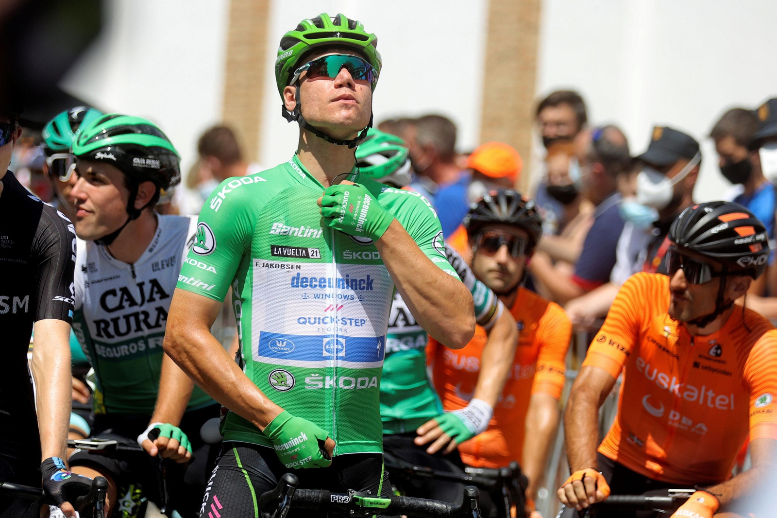 Antequera disfruta de la salida de La Vuelta
