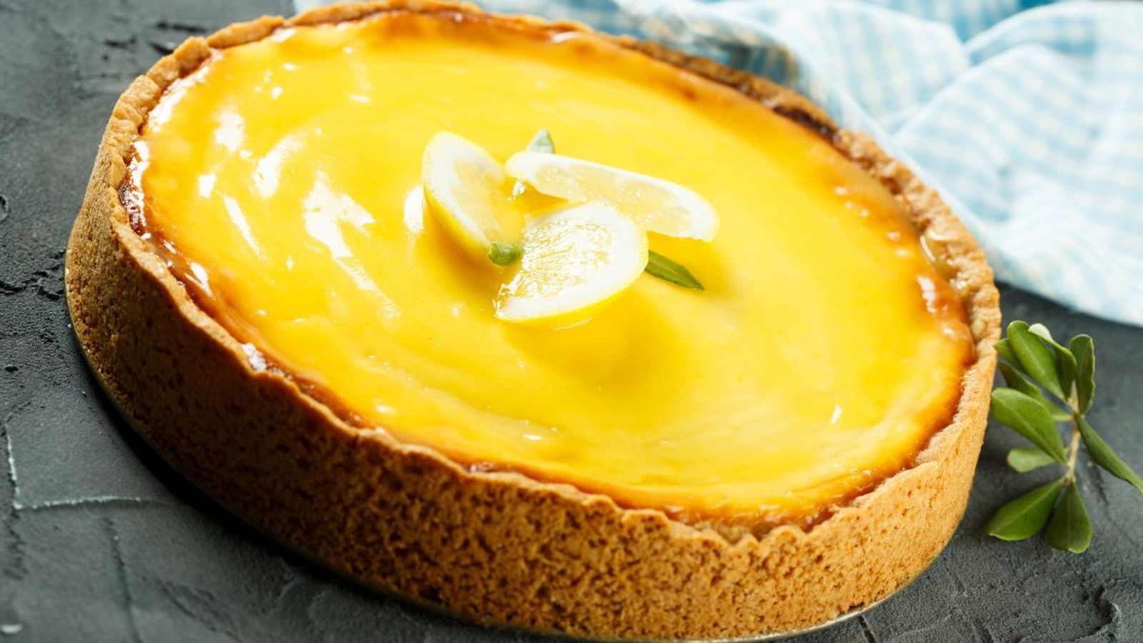 La tarta de limón y galleta que puedes preparar fácilmente sin necesidad de utilizar el horno