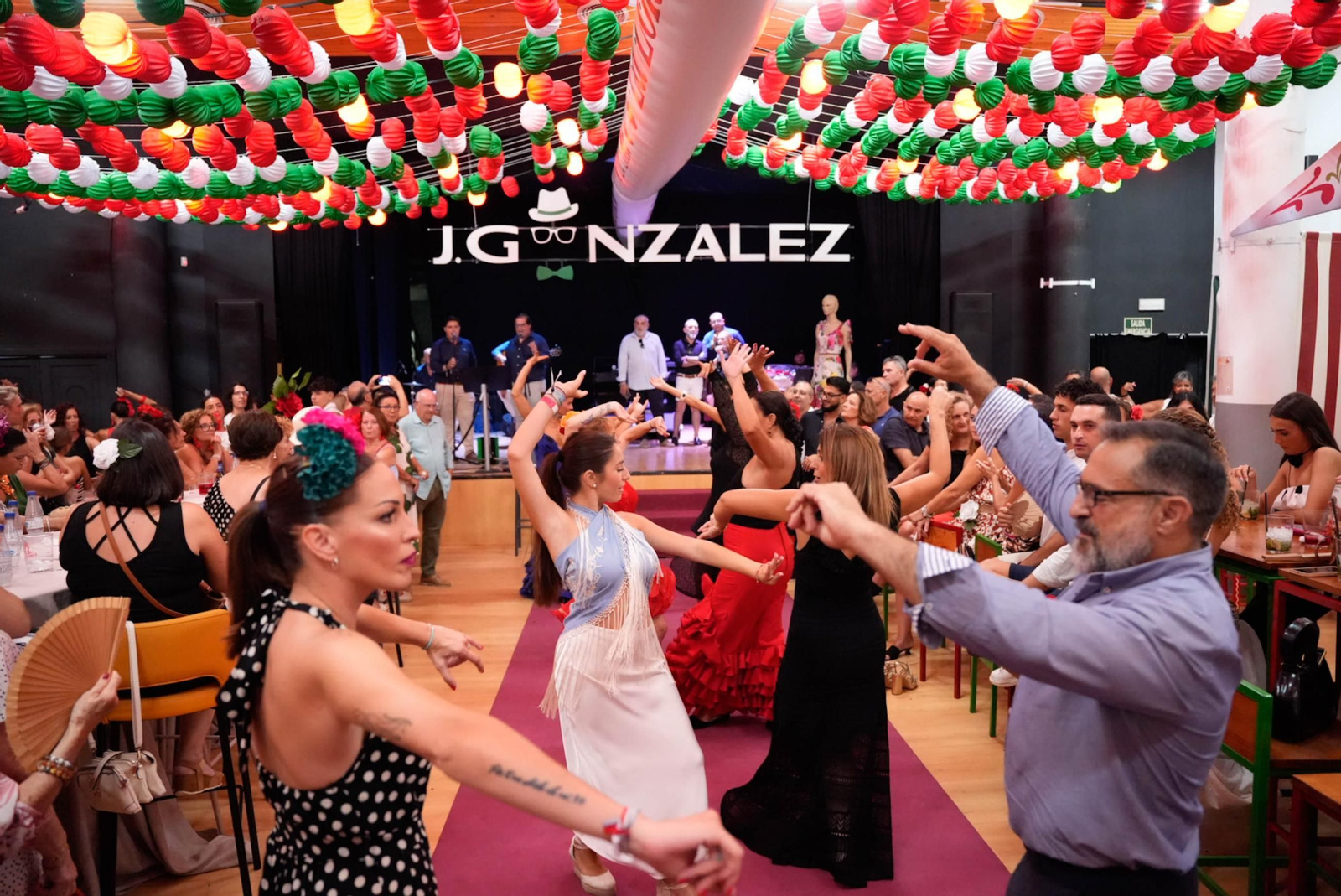 La final del concurso de sevillanas en la Lola