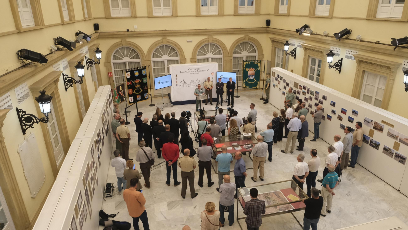 Imágenes del centenario de la Base del Ejército de Tierra "Álvarez de Sotomayor"