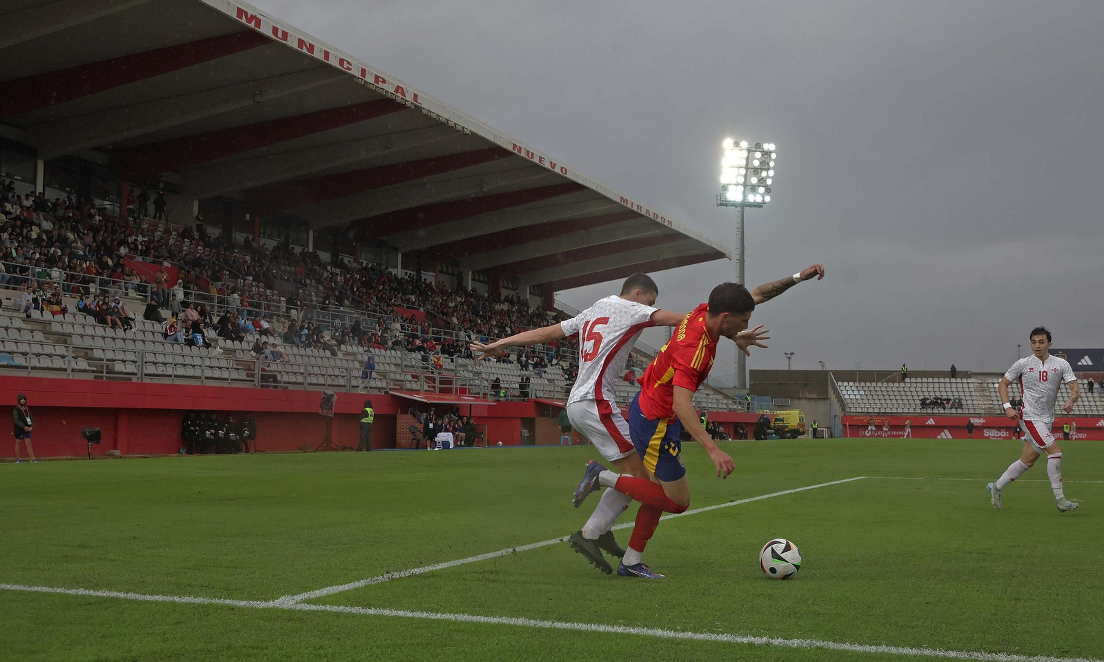 Las mejores fotos del España - Malta sub-21 en Algeciras
