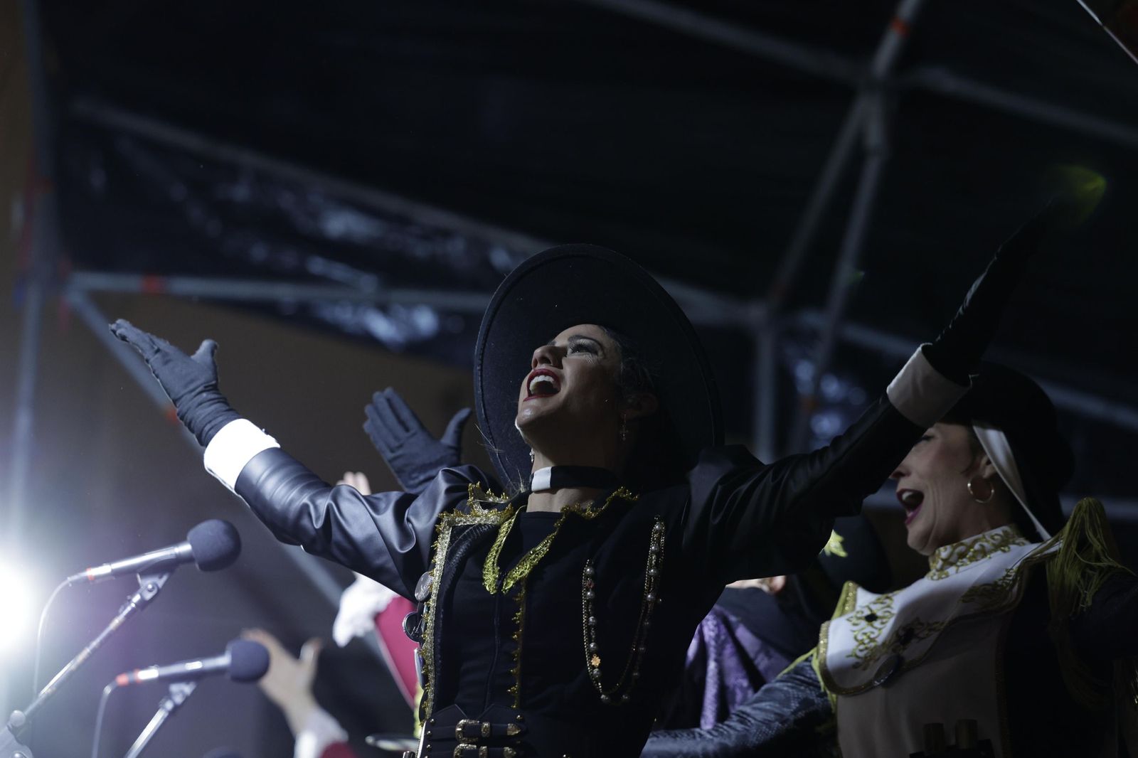 Las mejores imágenes del Jueves de Carnaval en Cádiz
