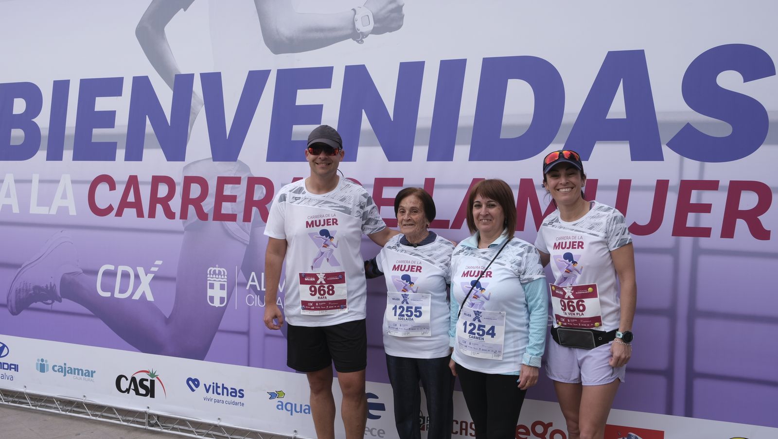 Imágenes de la Carrera de la Mujer 2023 en Almería