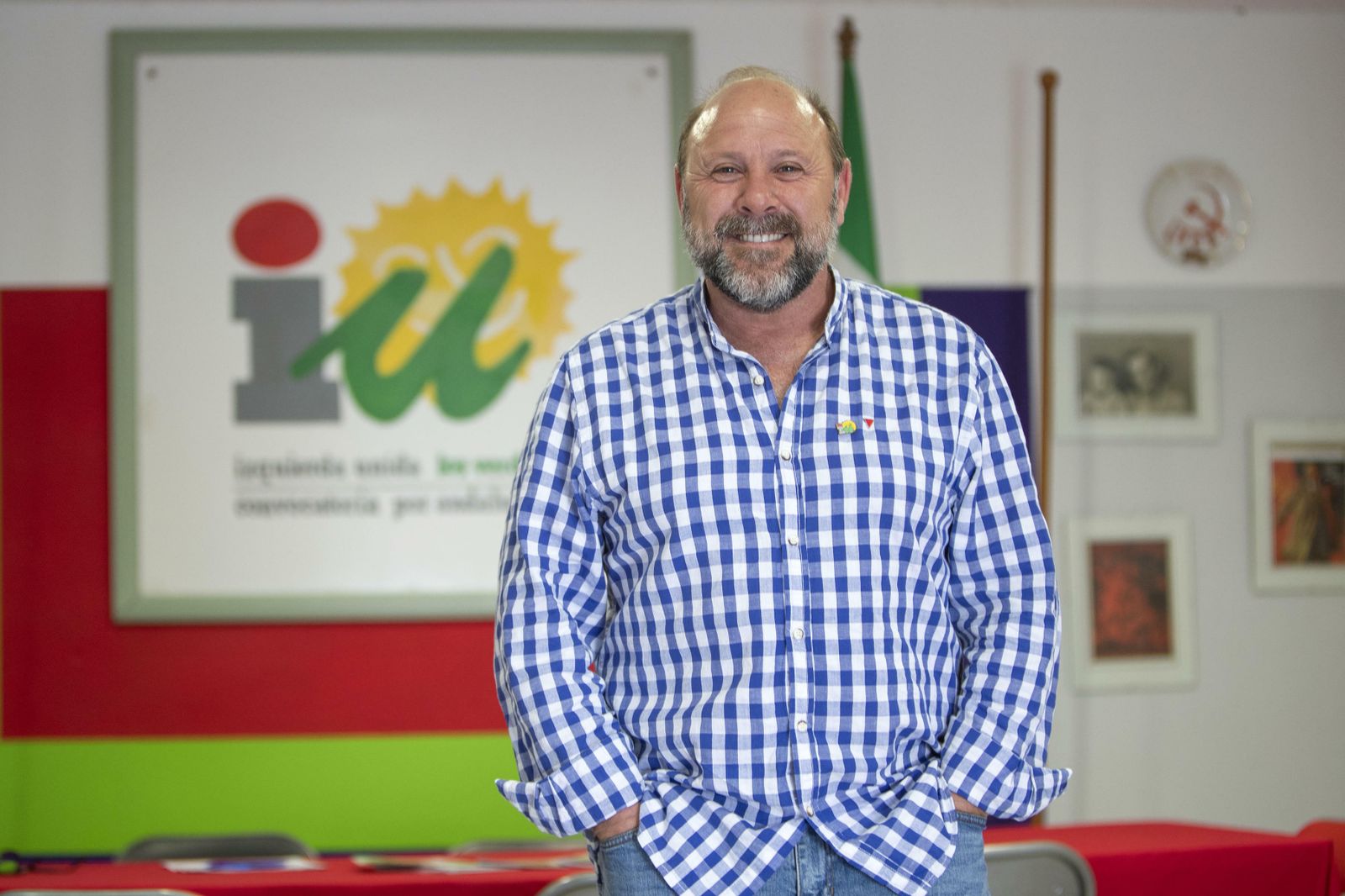 Gonzalo Alías, en la sede de IU.