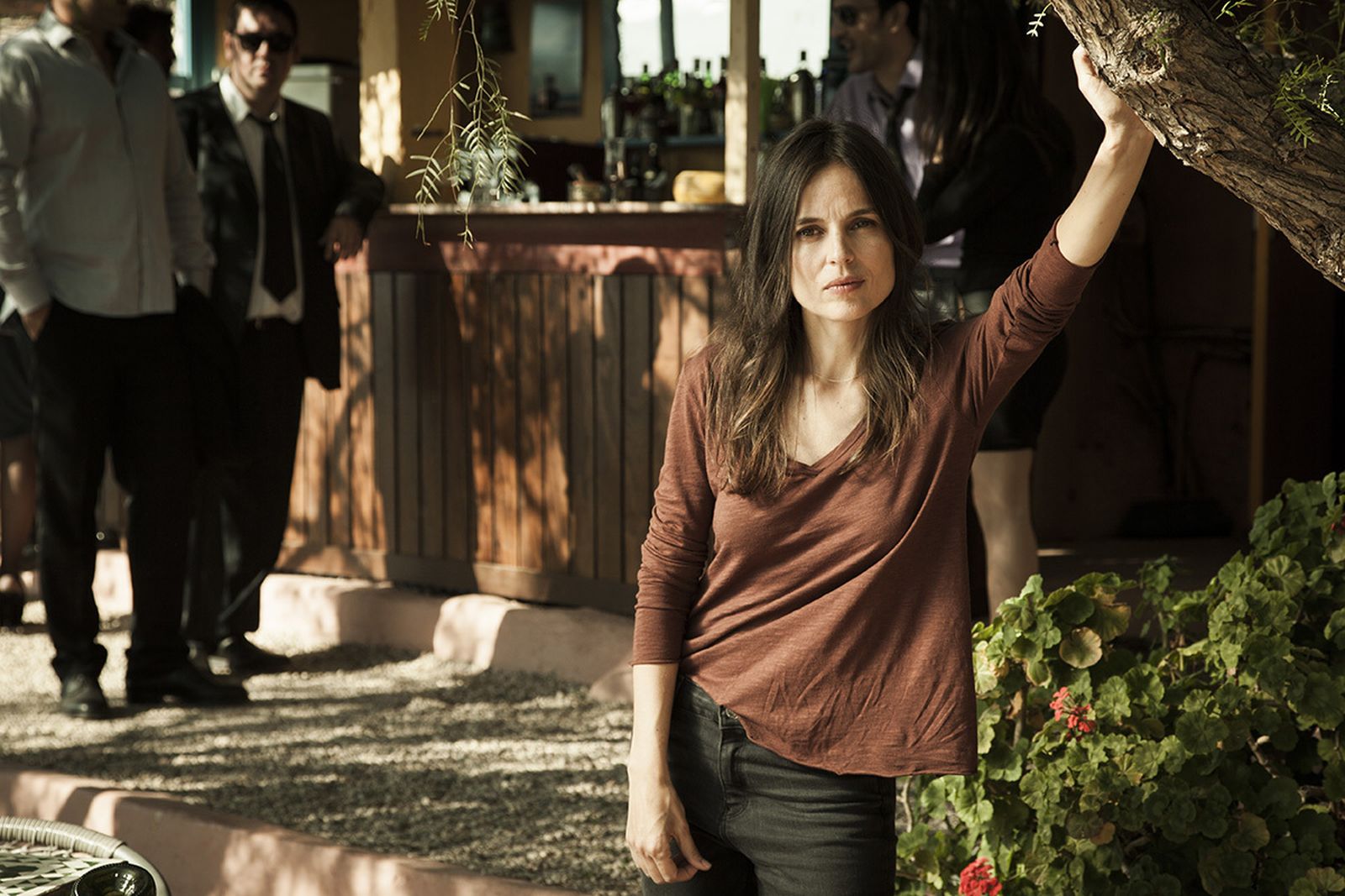 Elana Anaya protagoniza 'Lejos del mar'.