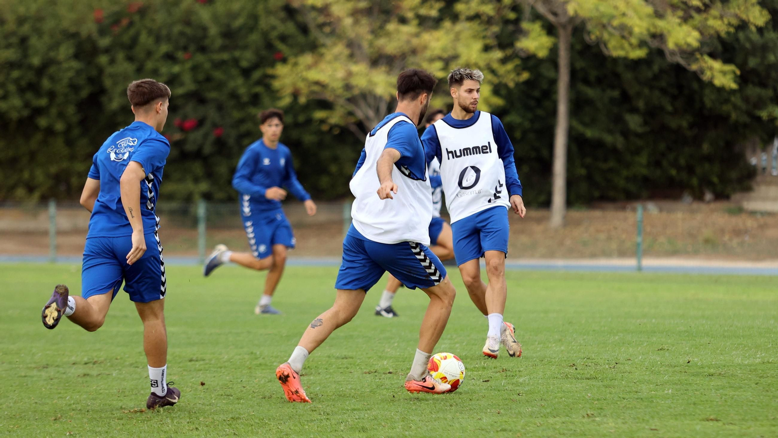 Primer entrenamiento del nuevo entrenador en el Xerez DFC