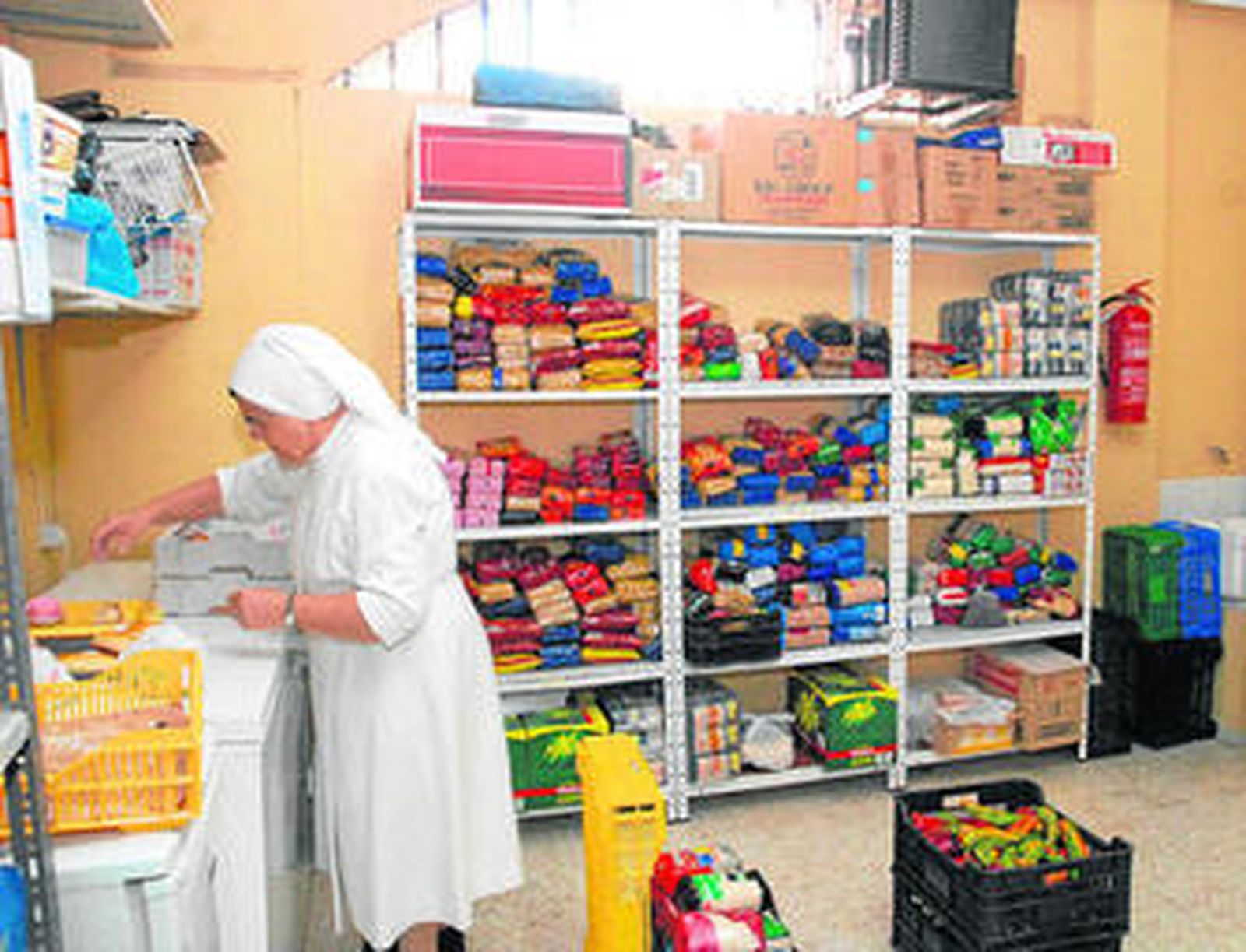Almacén del albergue de San Vicente de Paúl, en una imagen tomada hace unas semanas.