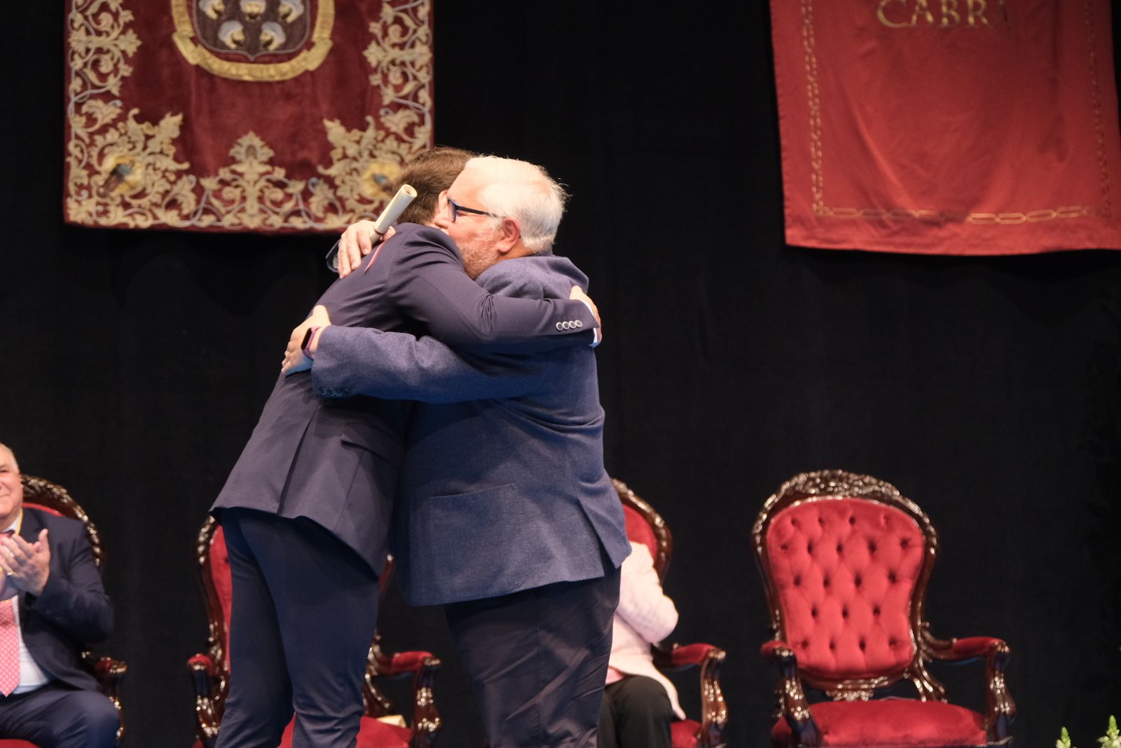 El homenaje de Cabra a las corporaciones municipales democráticas, en imágenes