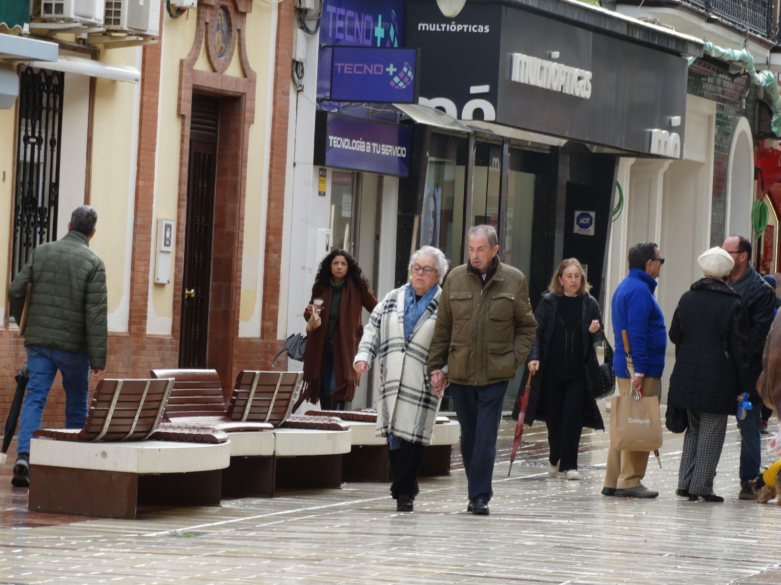 Fotos de ambiente en la mañana del lunes