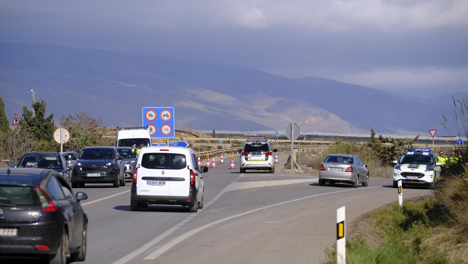 Reparación de los daños por la dana en la Autovía del Mediterráneo, en imágenes