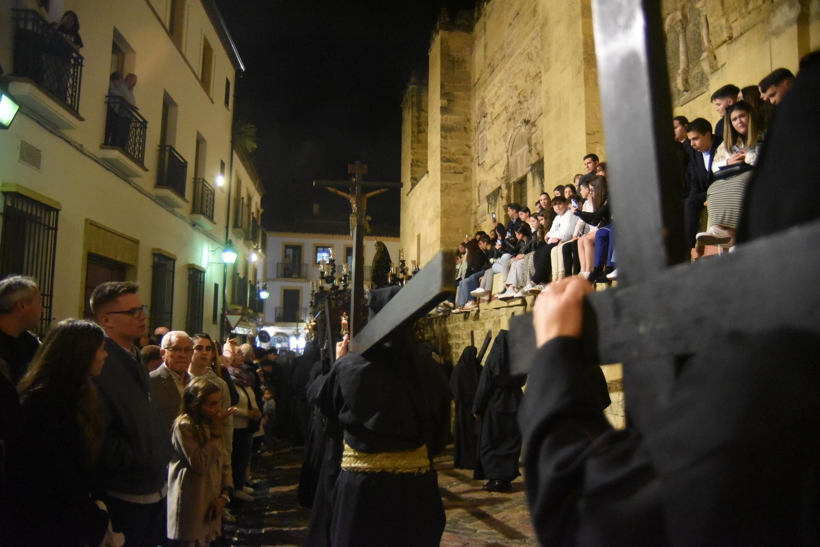 La procesión de la Expiración en este Viernes Santo de Córdoba, en imágenes