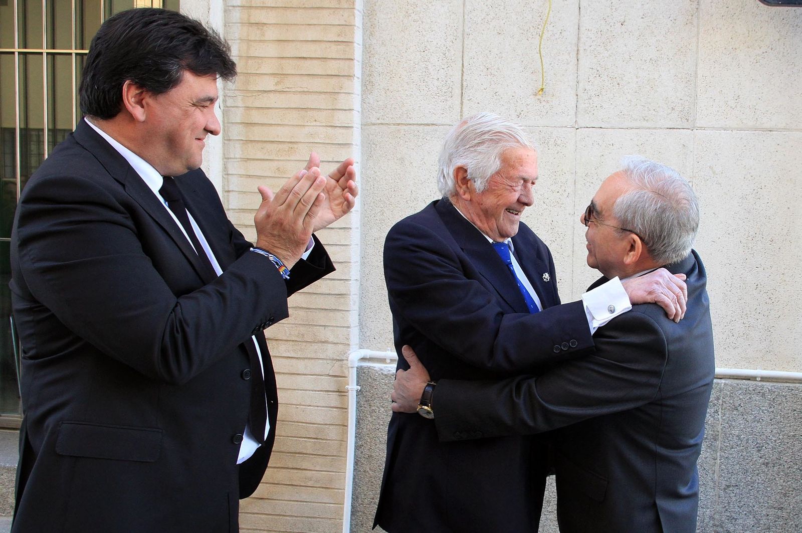 Acto de rotulación de la calle Abogado Juan José Domínguez en imágenes