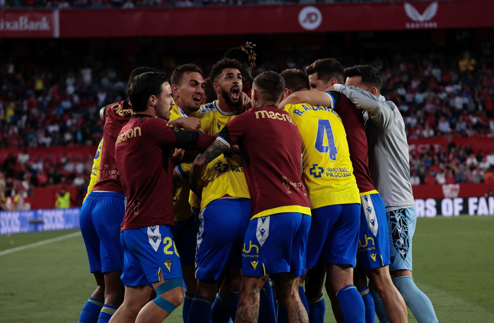 Todas las imágenes del Sevilla-Cádiz