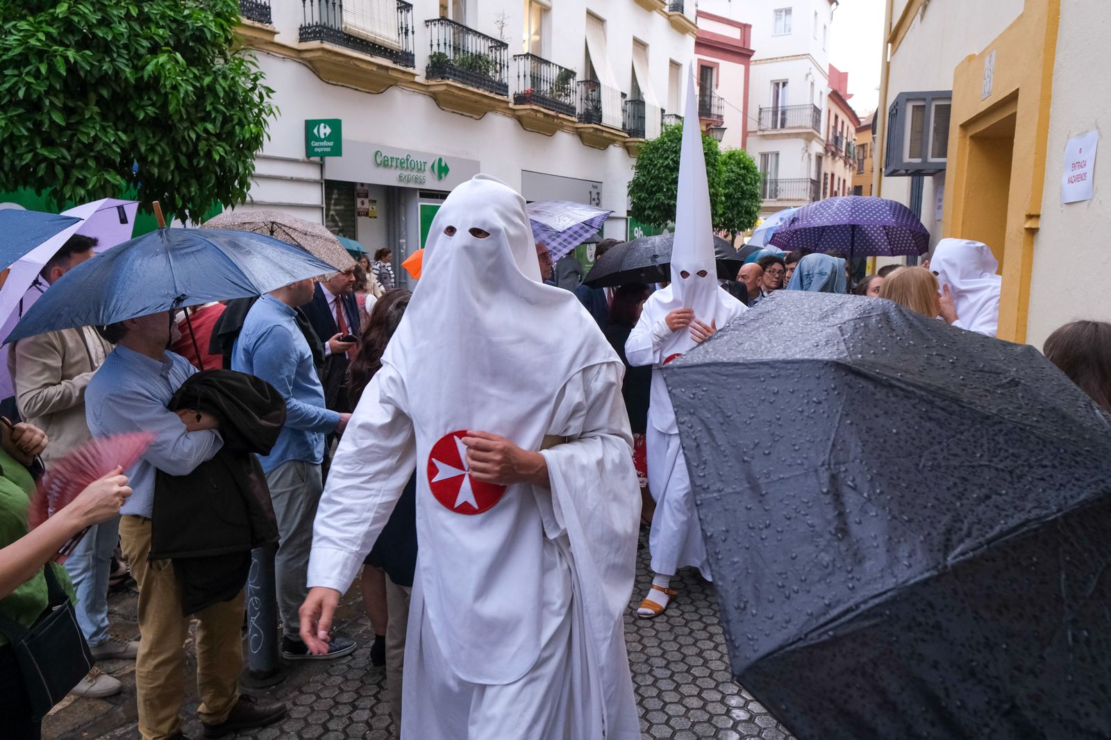 LAS IMAGENES DE LA HDAD DE LA AMARGURA EN SEVILLA SEMANA SANTA 2024