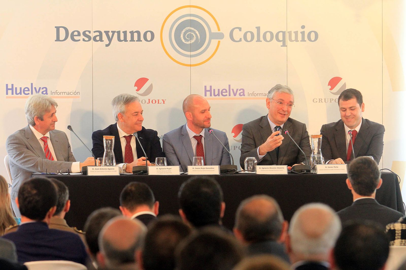 José Antonio Agüera, Ignacio Pujol, Jesús Rojo González, Ignacio Álvarez-Ossorio y Javier Peña esta mañana en la Casa Colón