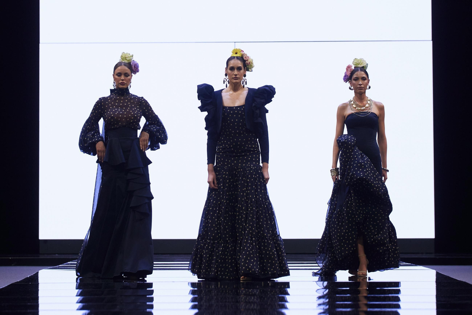 El desfile de Raquel Bollo en SIMOF 2025, todas la fotos