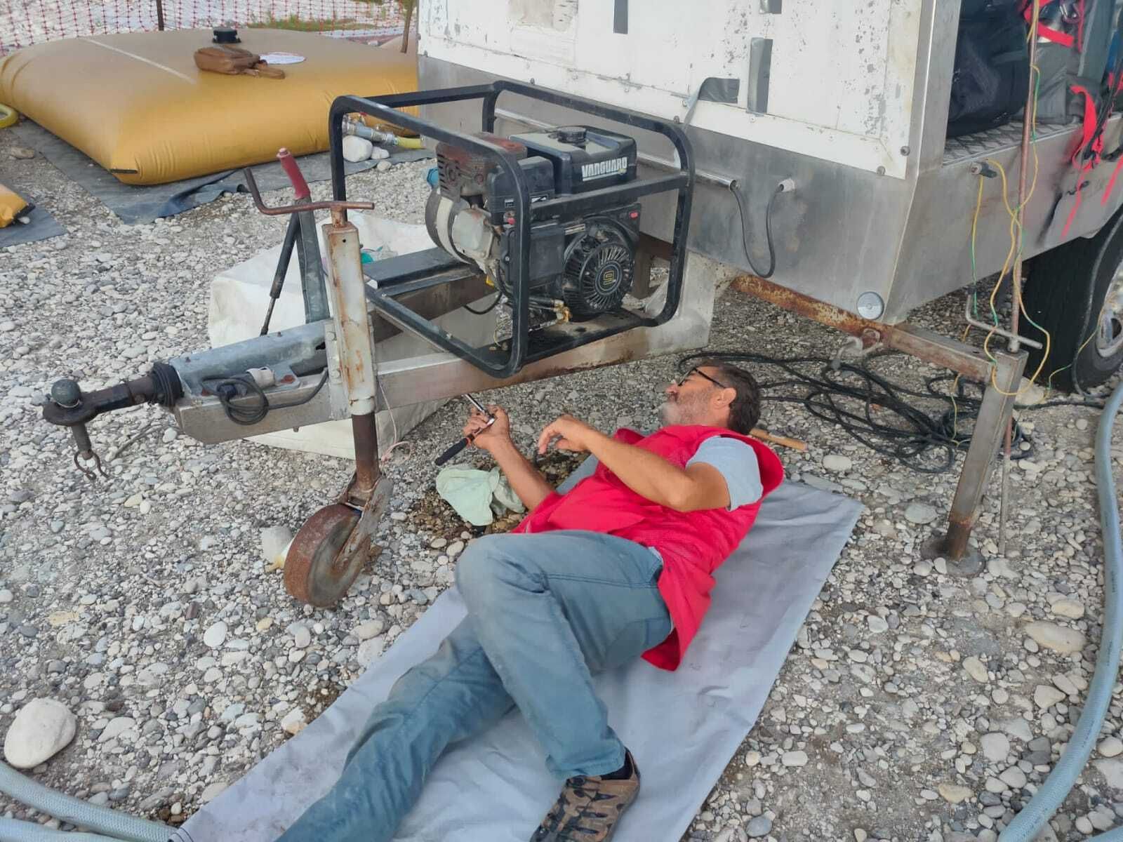 El voluntario de Cruz Roja Huelva Manuel Canelo emprende rumbo a Pakistán.