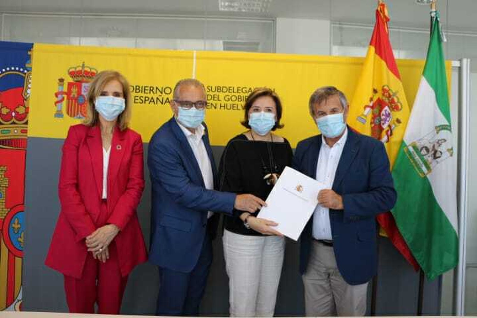 Manuela Parralo, Joaquín Páez, Sandra García y Juan Mato.