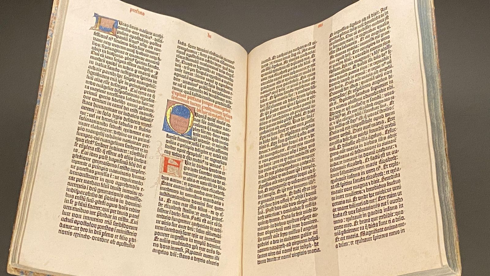 'Biblia de Gutenberg', Maguncia, 1454-1456. Universidad de Sevilla