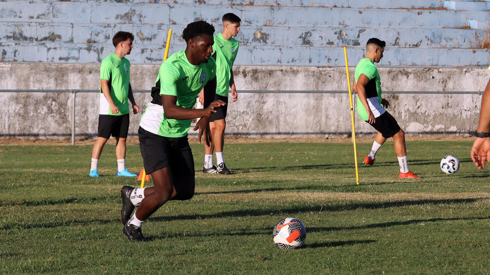 Entrenamiento Jerez Industrial 026.jpg