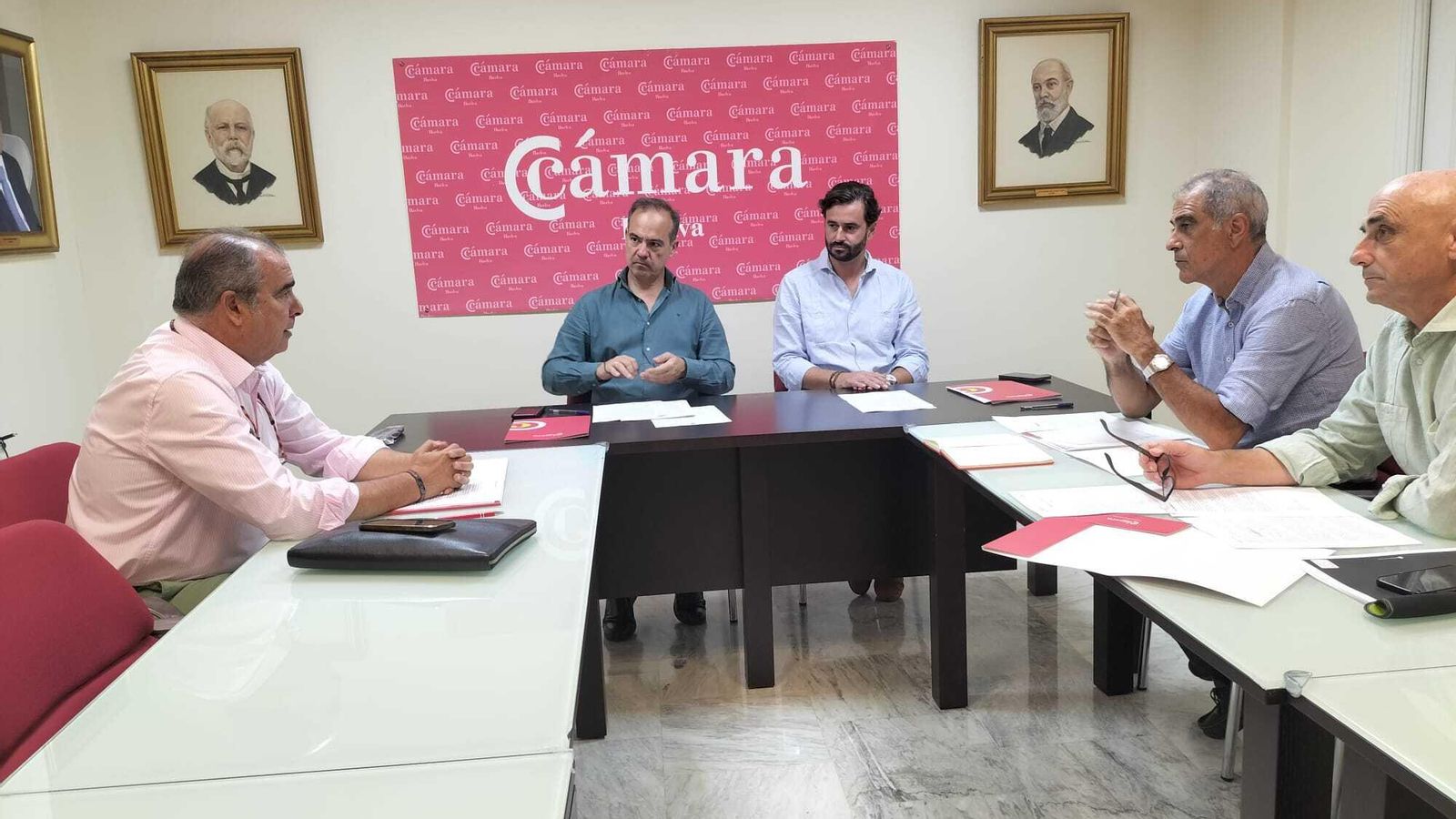 Jurado del premio Plus Ultra.