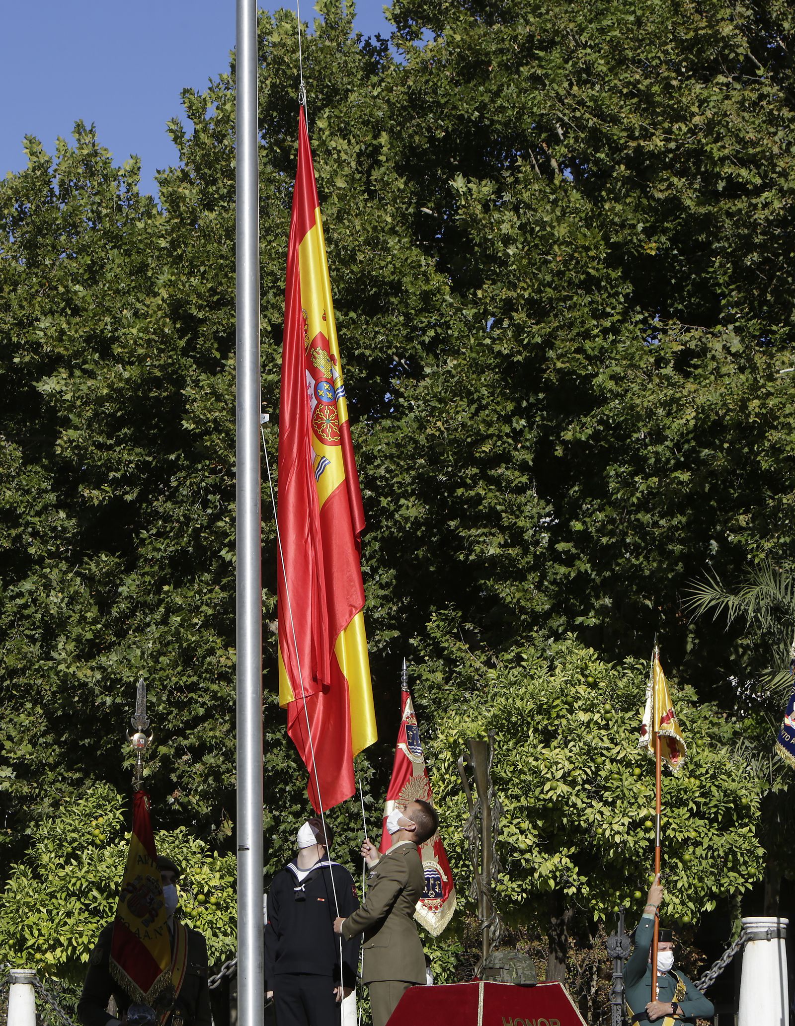 Acto militar por el Día de la Hispanidad