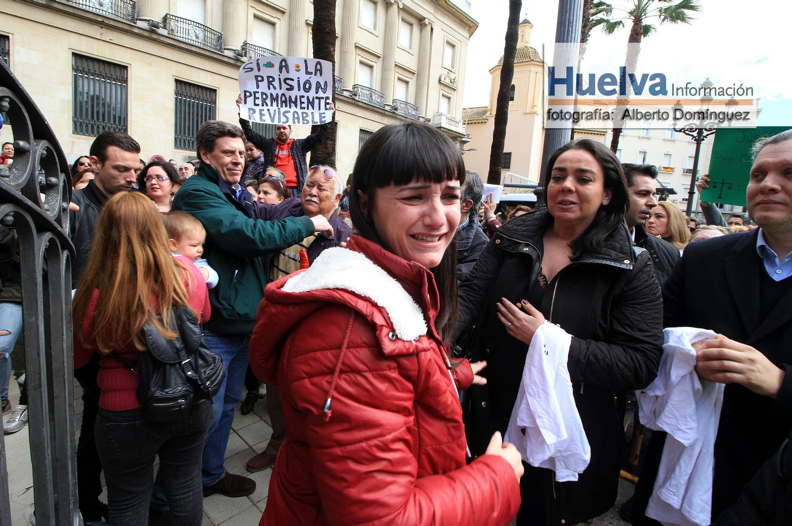 Imágenes de la manifestación contra la derogación de la prisión permanente revisable celebrada en Huelva