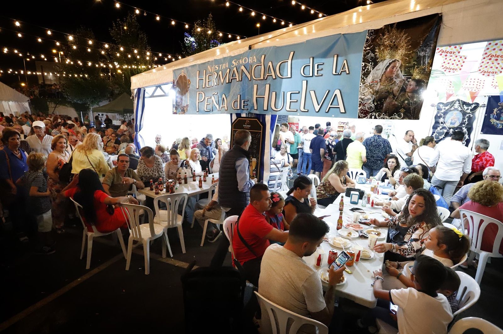 Fiestas de La Cinta 2022. Imágenes del gran ambiente en la primera noche