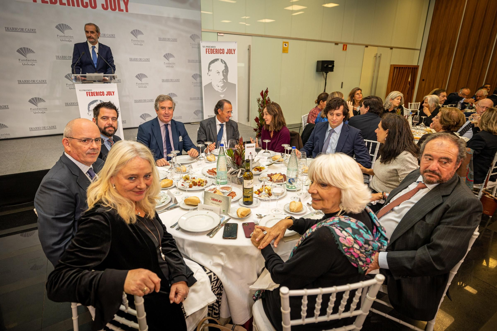 Las imágenes de la entrega del premio Federico Joly al abogado Pedro Pérez-Llorca Zamora