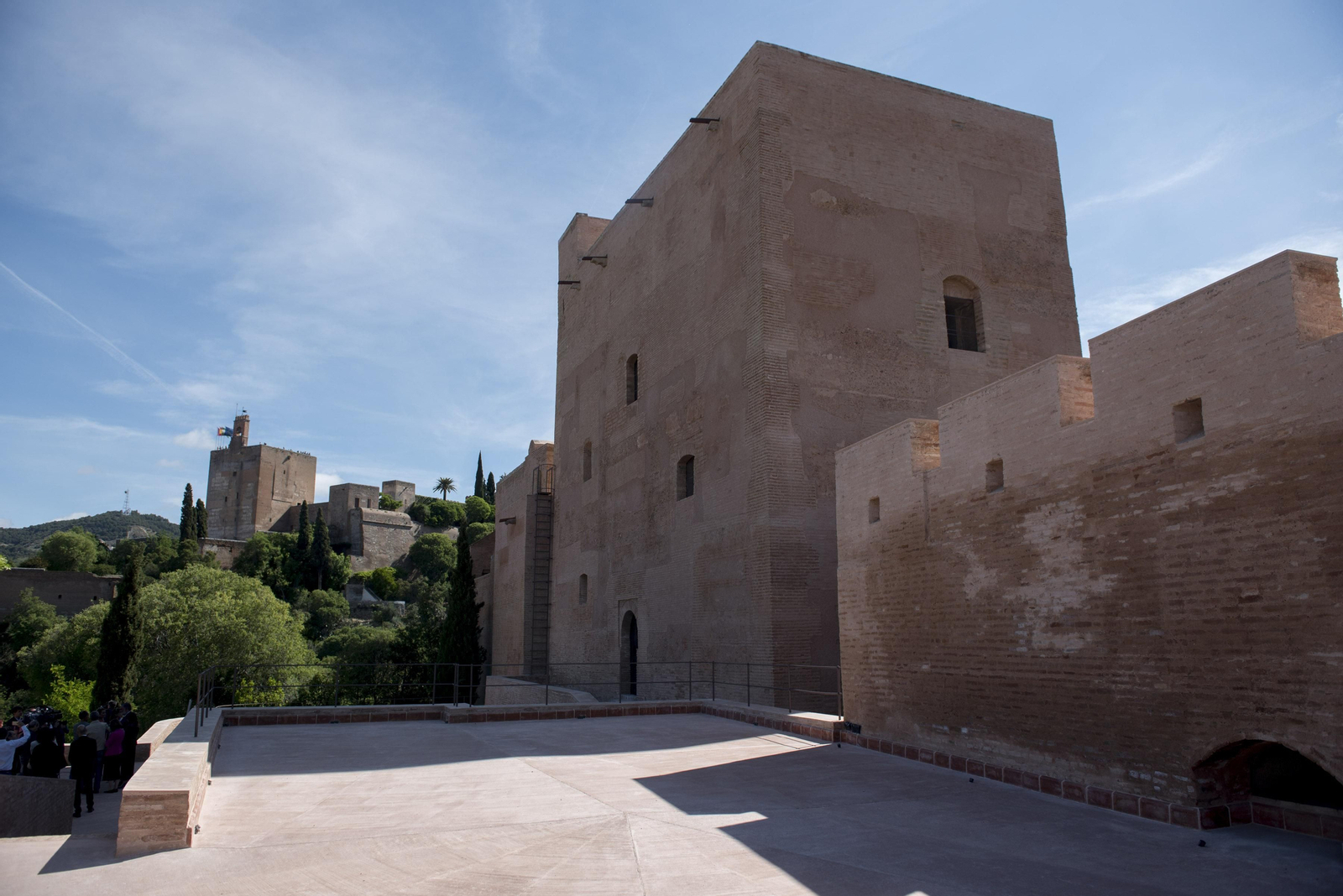 Las imágenes de la restauración de Torres Bermejas