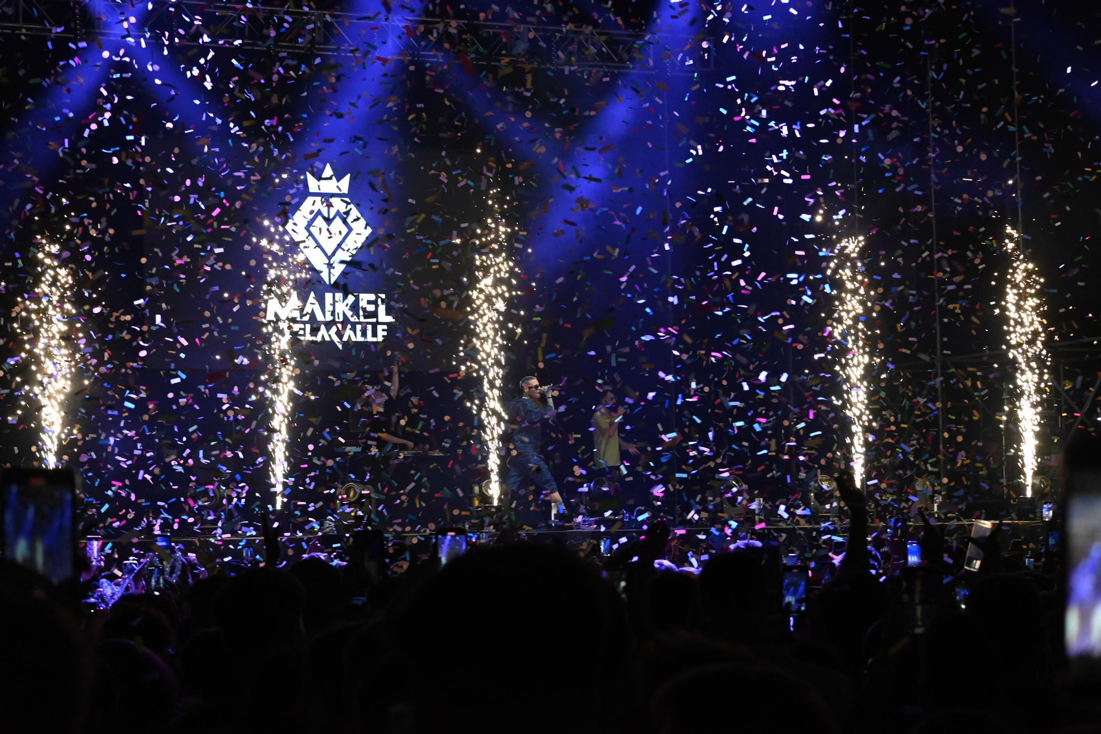 Las imágenes del concierto de Maikel Delacalle en las Fiestas Colombinas de Huelva