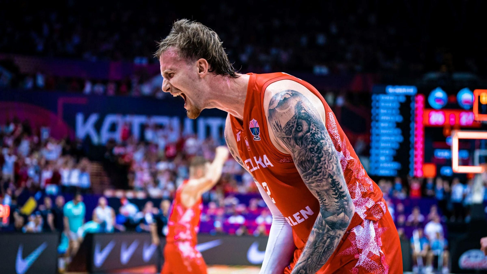 Olek Balcerowski durante el encuentro ante Eslovenia.