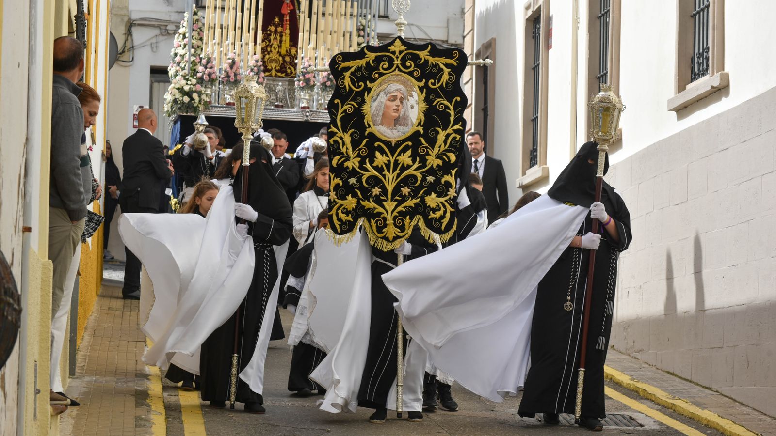 Fotos del Jueves Santo en San Roque: La Buena Muerte y Amargura