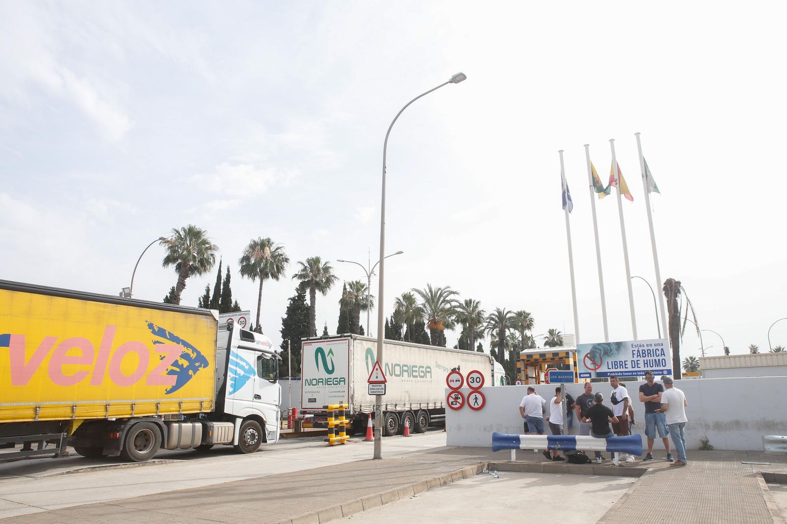 Fotos del segundo día de la huelga del metal en el Campo de Gibraltar