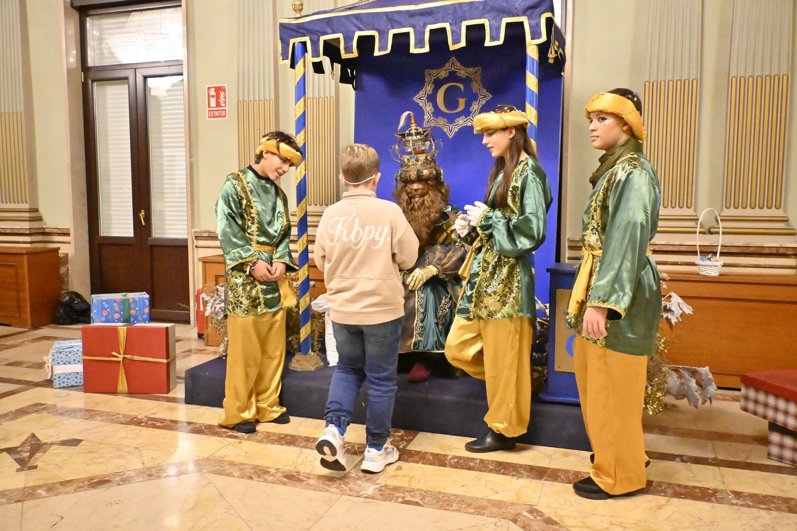 Las fotografías de la entrega de cartas a los Reyes Magos en Huelva