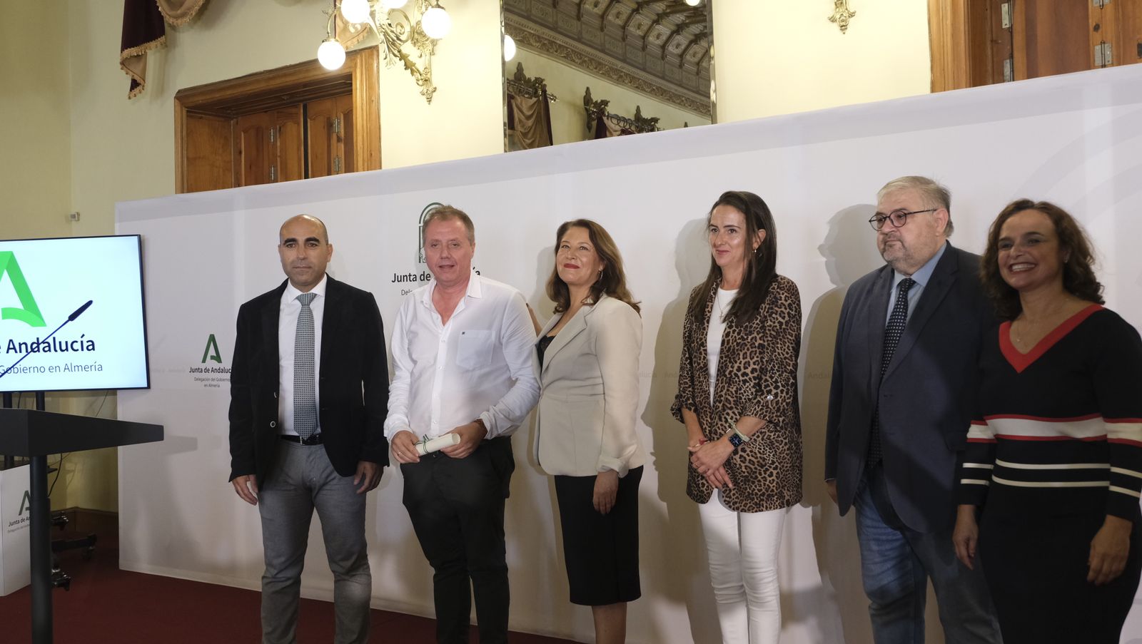 Imágenes de la entrega de resoluciones de OPFH de agricultura