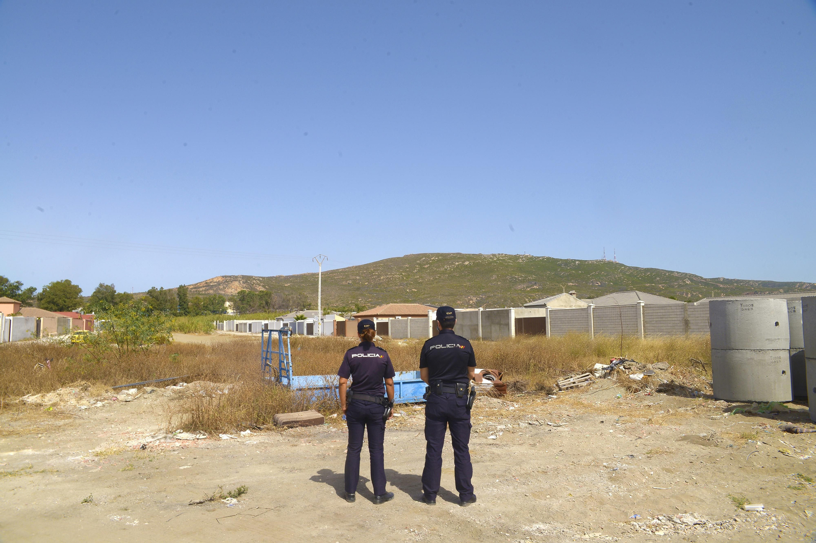 Fotos de las narcourbanizaciones del El Zabal en La Linea